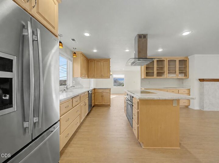 Property Photo:  605 Hillside Avenue  OR 97601 