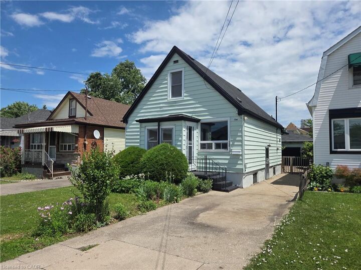 Property Photo:  156 Adeline Avenue  ON L8H 5T8 