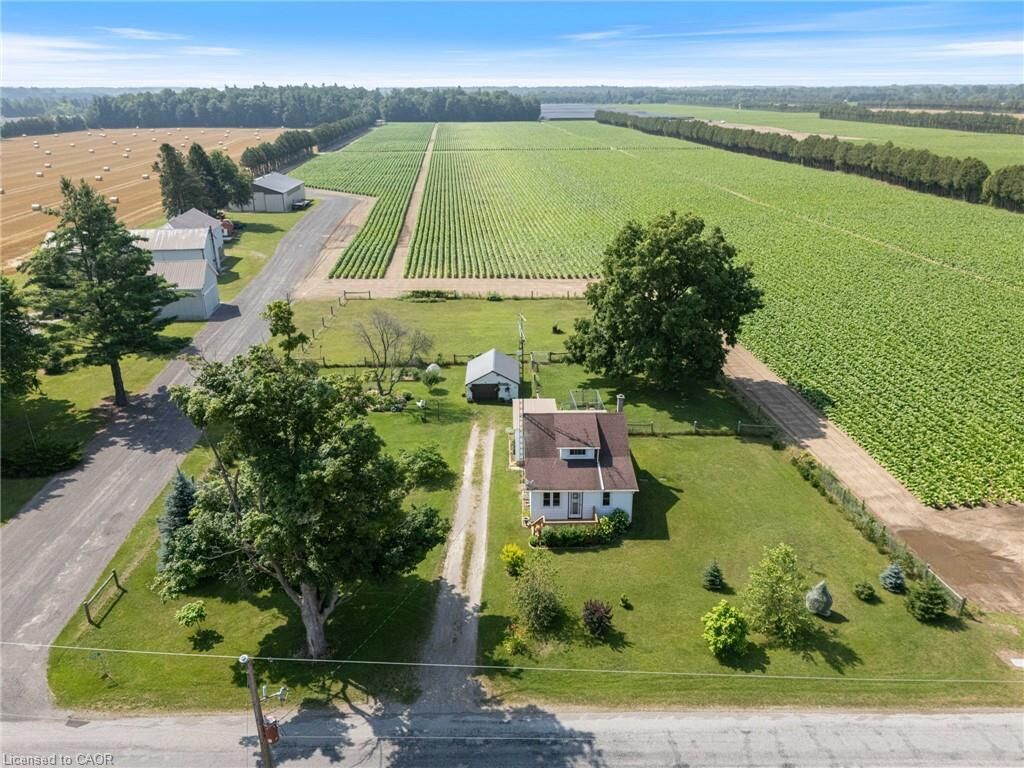 Property Photo: 392 Windham Road 7 ON N0E 1H0