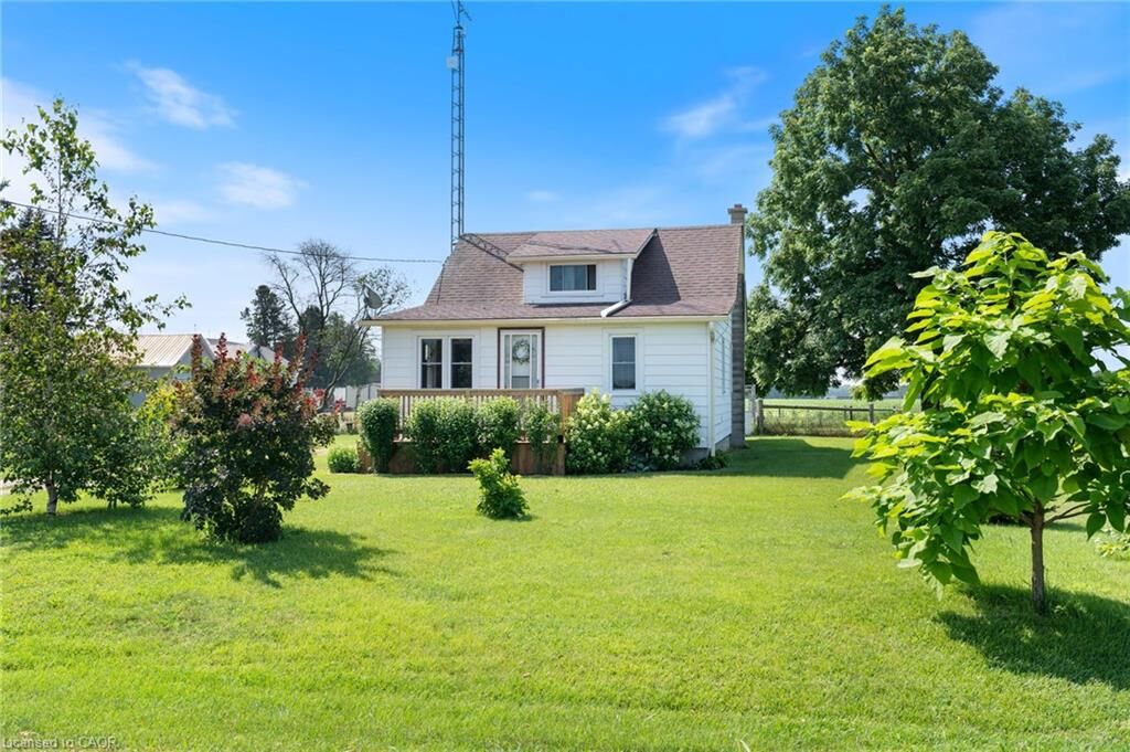 Property Photo: 392 Windham Road 7 ON N0E 1H0