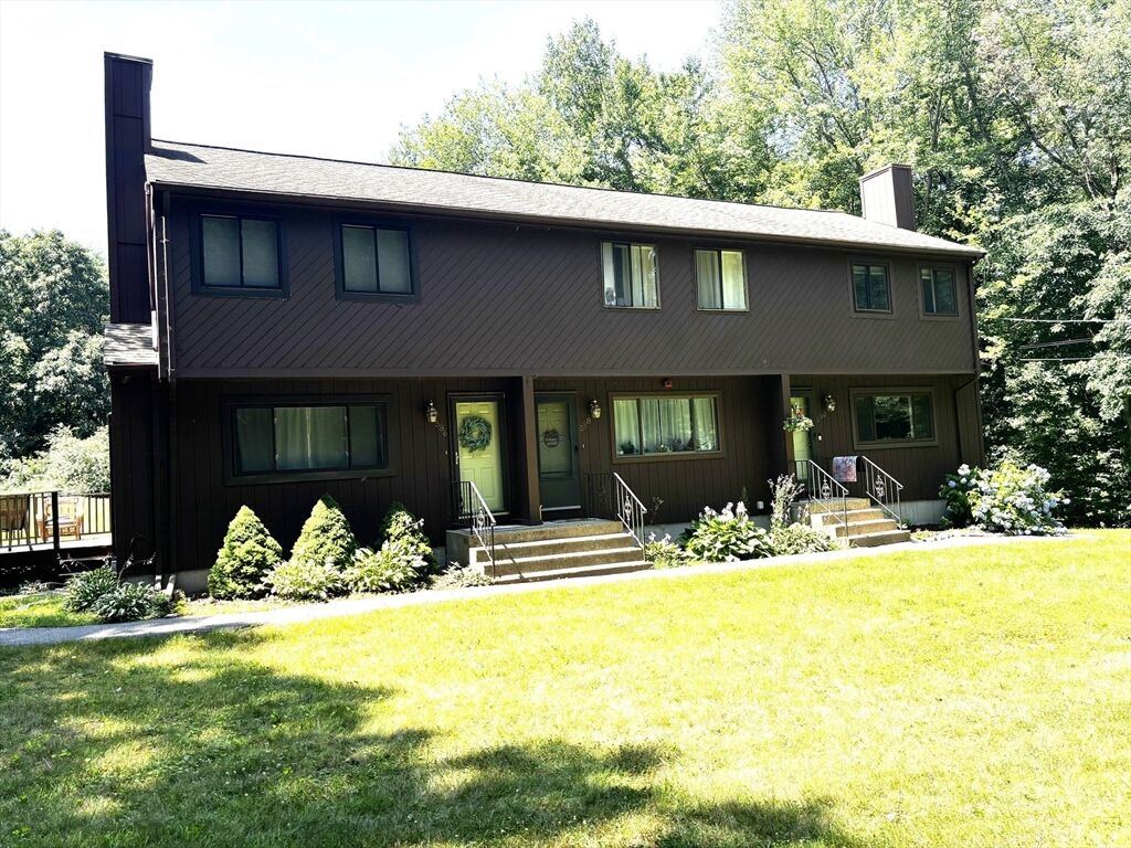 Property Photo: 590 Dedham St 590 MA 02093
