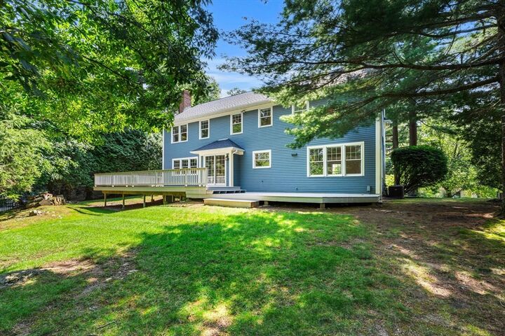 Property Photo:  6 Davey Ln  MA 01890 