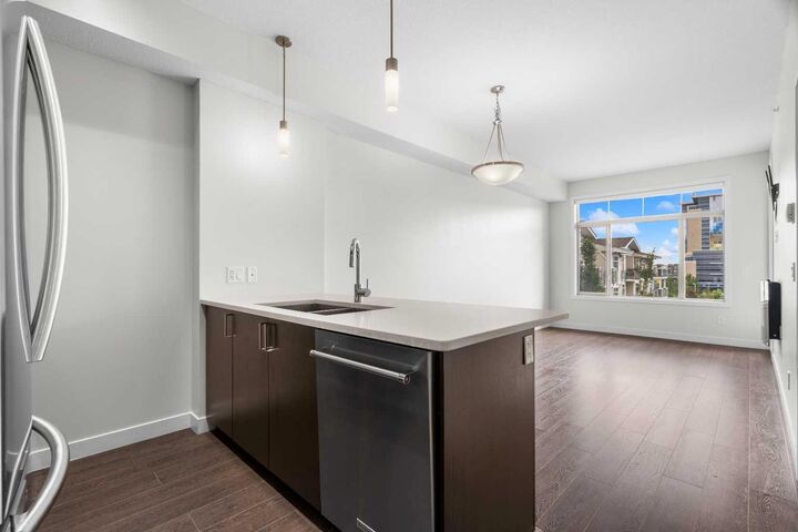Property Photo: 28 Auburn Bay Link SE 411 AB T3M 1Z7