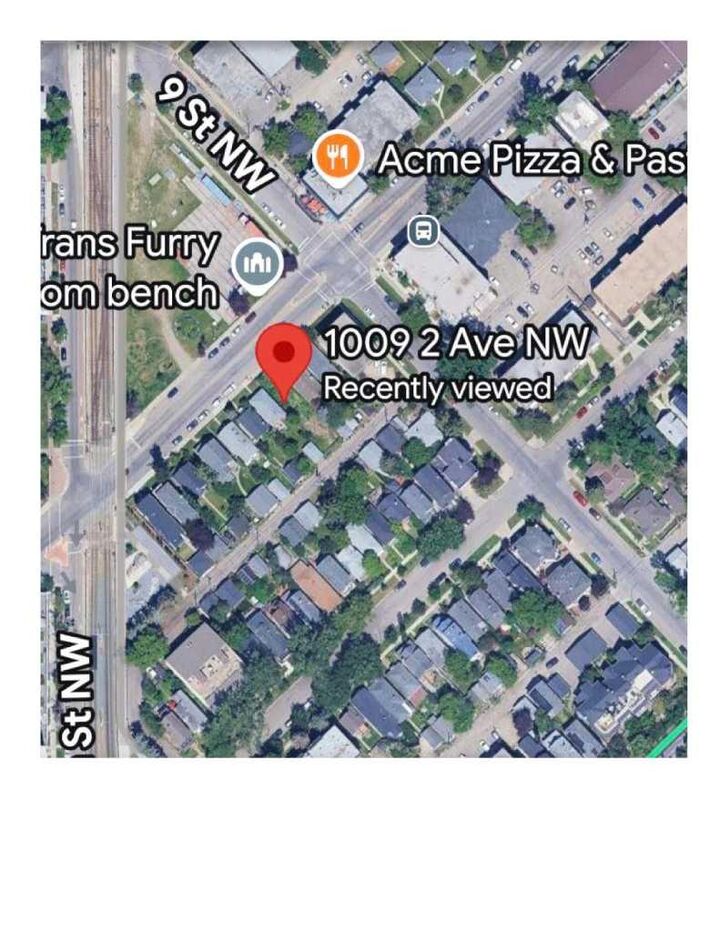 Property Photo:  1009 2 Avenue NW  AB T2N 0E8 