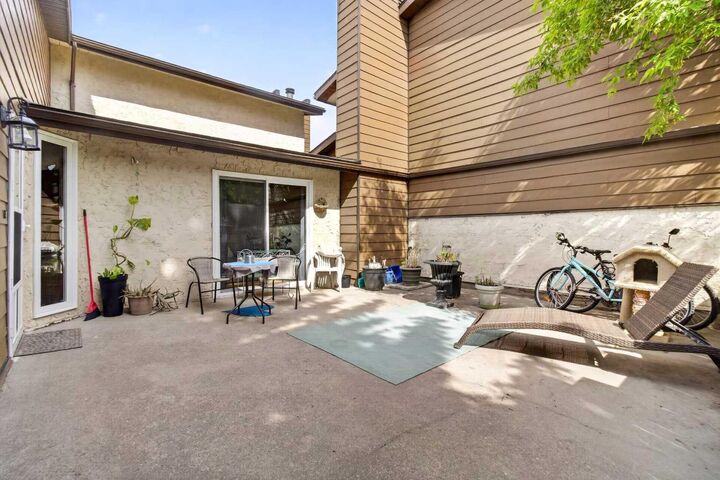 5404 10 Avenue SE 334 — photo 1