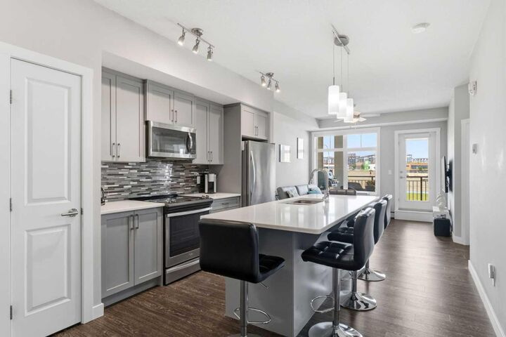 Property Photo:  3727 Sage Hill Drive NW 1408  AB T3R 1T7 