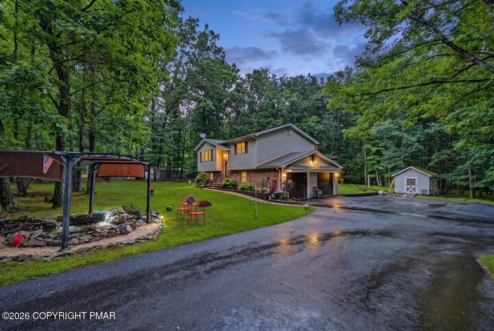 Property Photo:  386 Upper Ridge Drive  PA 18330 
