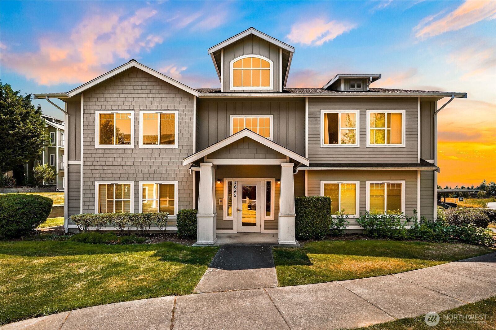 Property Photo:  4645  Celia Way 201  WA 98226 