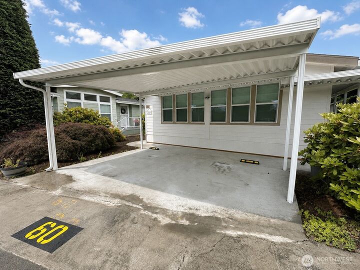 Property Photo:  23825  15th Avenue SE 60  WA 98021 