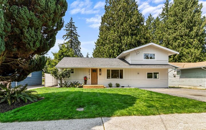 Property Photo:  20418  54th Avenue W  WA 98036 