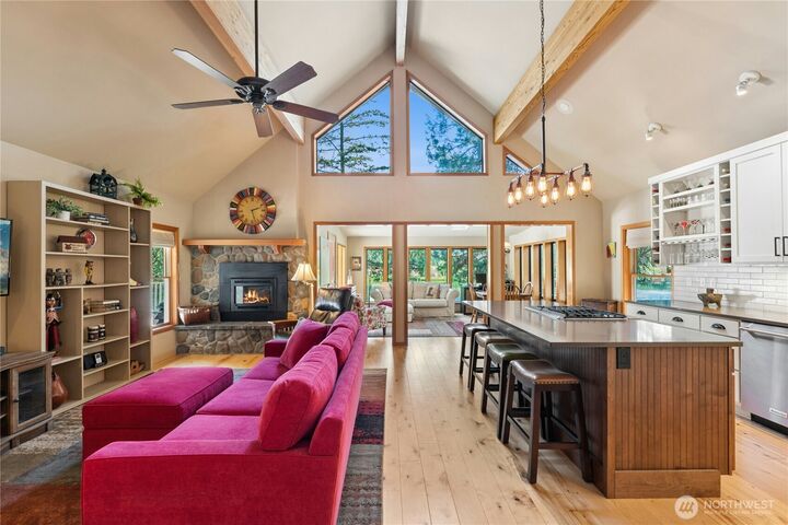 Property Photo:  1093  Wood Duck Road  WA 98922 
