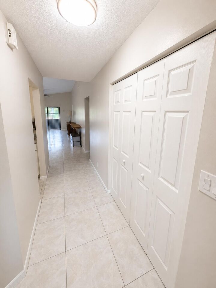 Property Photo:  4086 Palm Forest Drive S  FL 33445 