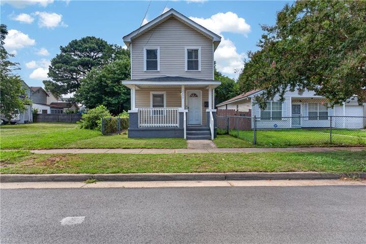 Property Photo:  2209 Marshall Ave  VA 23504 