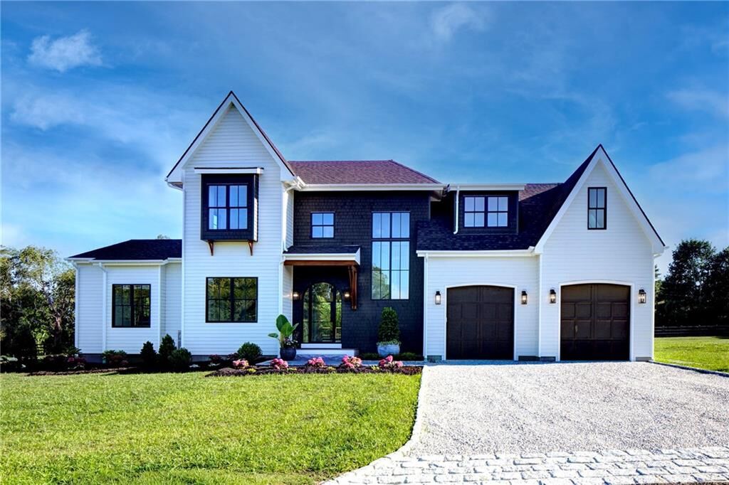 Property Photo:  2 Stone Bridge Drive  RI 02842 