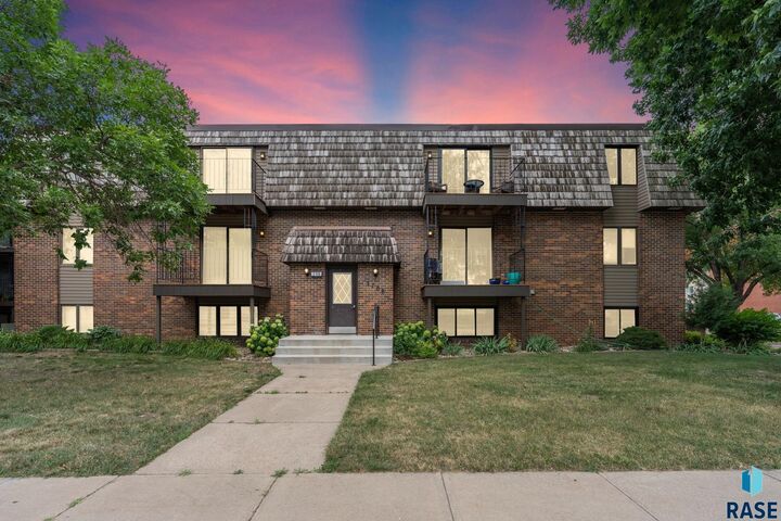 Property Photo:  3708 S Terry Ave 203  SD 57106 