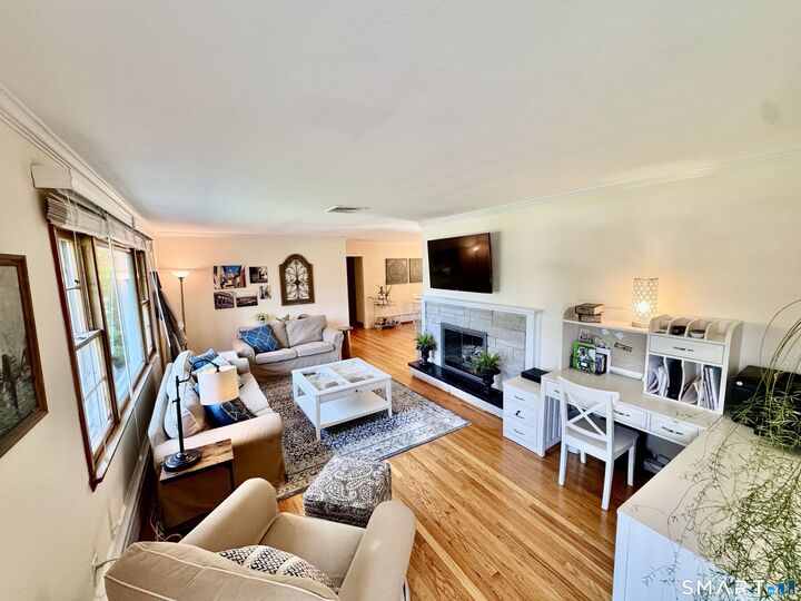 Property Photo:  9 Knollwood Drive  CT 06405 