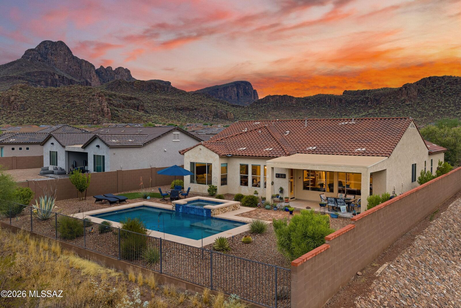 Property Photo:  8508 N Van Cleeve Lane  AZ 85743 