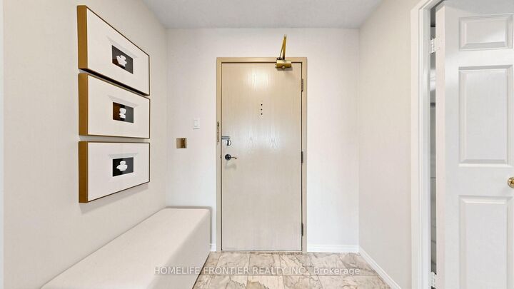 Property Photo: 7825 Bayview Avenue 1016 ON L3T 7N2
