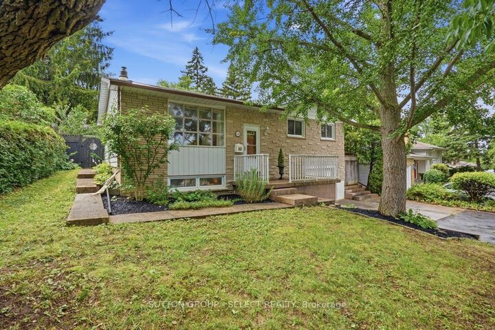 Property Photo:  643 Widmore Drive  ON N6J 3A7 