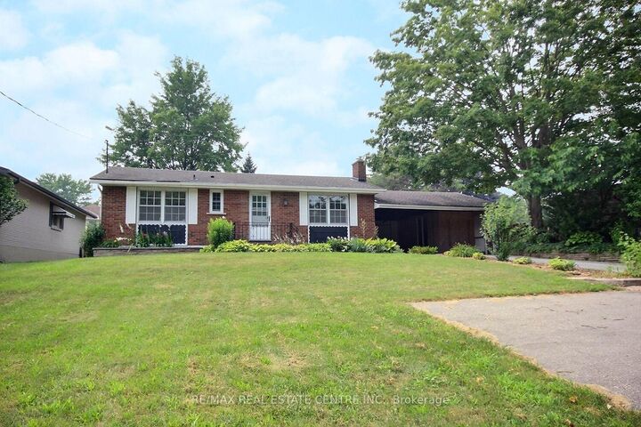 485 Broadway Street — photo 1