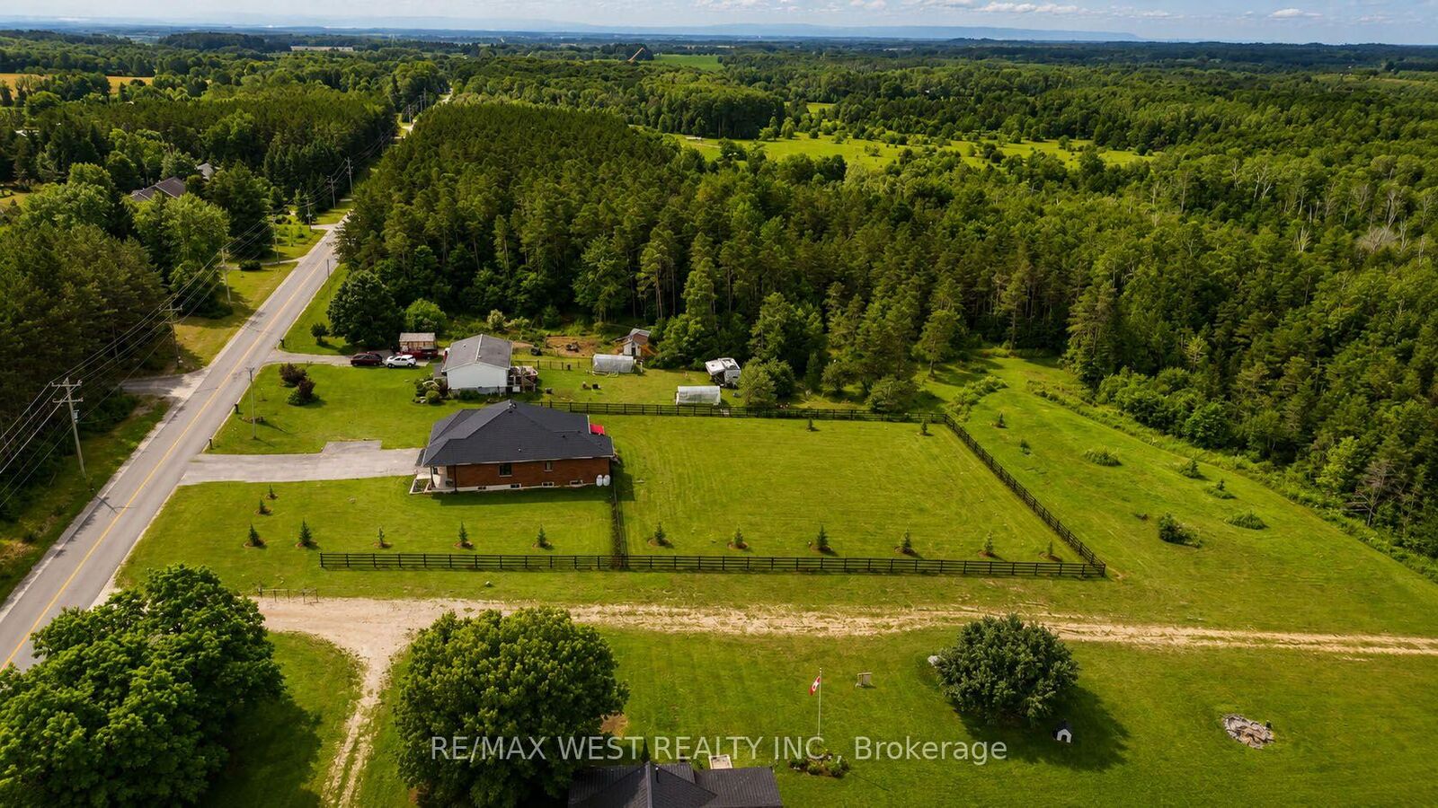 Property Photo:  4098 Concession 12 Sunnidale Road  ON L0M 1S0 