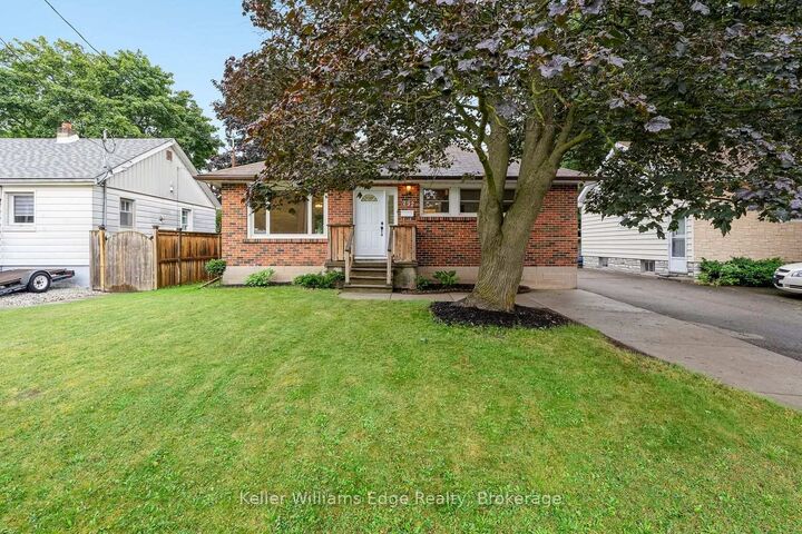 Property Photo: 292 Mill Street E ON L7J 1J9