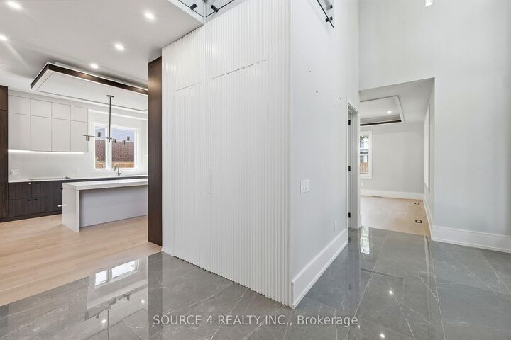 Property Photo: 1404 Wren Avenue ON L6L 2V6
