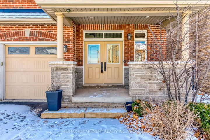 Property Photo:  2492 Chaplin Road  ON L6H 0A4 