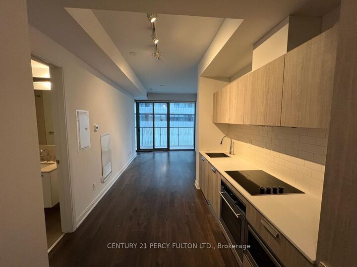 Property Photo: 50 Charles Street E 908 ON M4Y 0C3