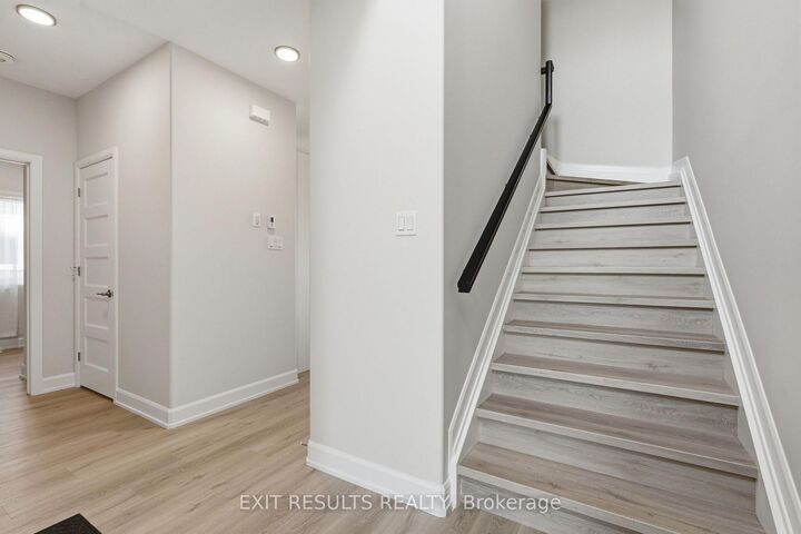 Property Photo:  1213 Montblanc Crescent  ON K0A 1W1 