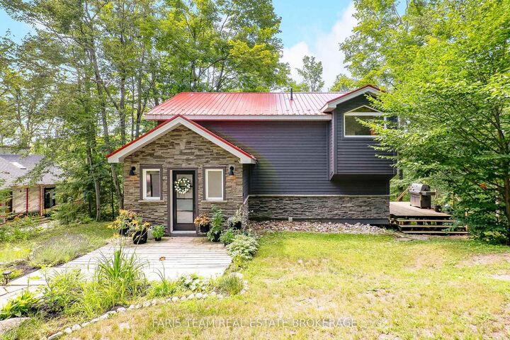 Property Photo: 49 Huronwoods Drive ON L0K 1E0