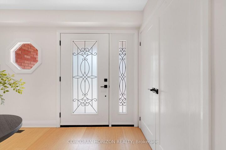 Property Photo: 62 Glenvalley Drive ON N1T 1N8