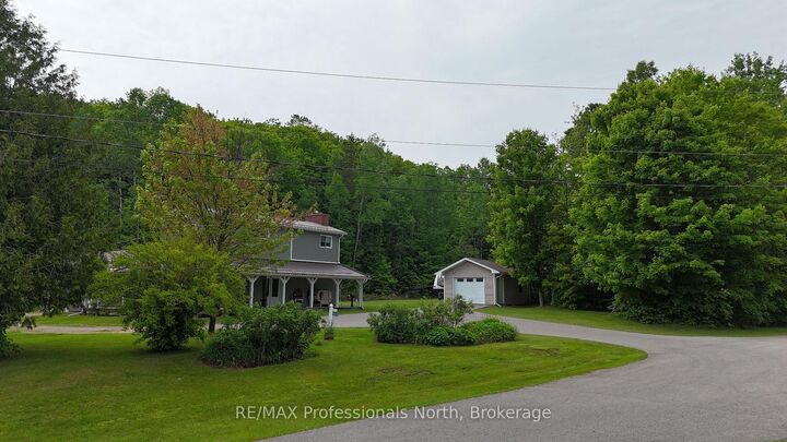 Property Photo: 1023 Chester Crescent ON K0L 1X0