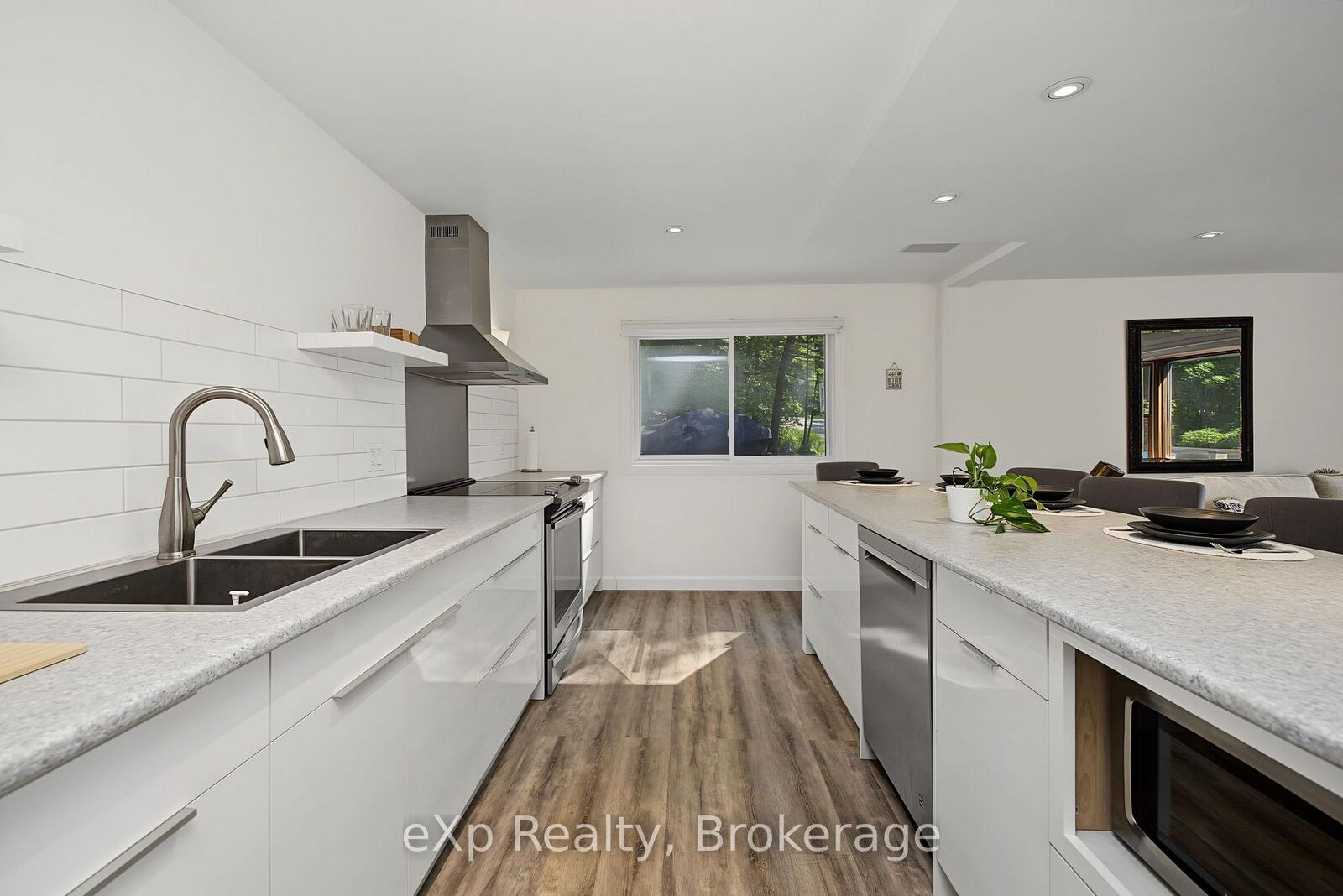Property Photo:  3 Bayview Drive  ON P0G 1G0 