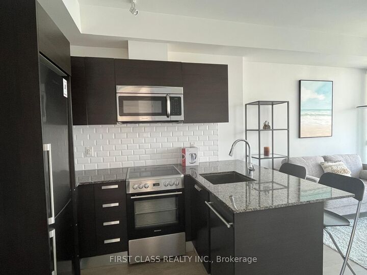Photo de la propriété:  57 St Joseph Street 2208  ON M5S 0C5 