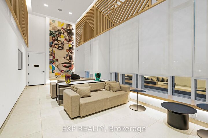 Property Photo: 36 Zorra Street 1108 ON M8Z 0G5