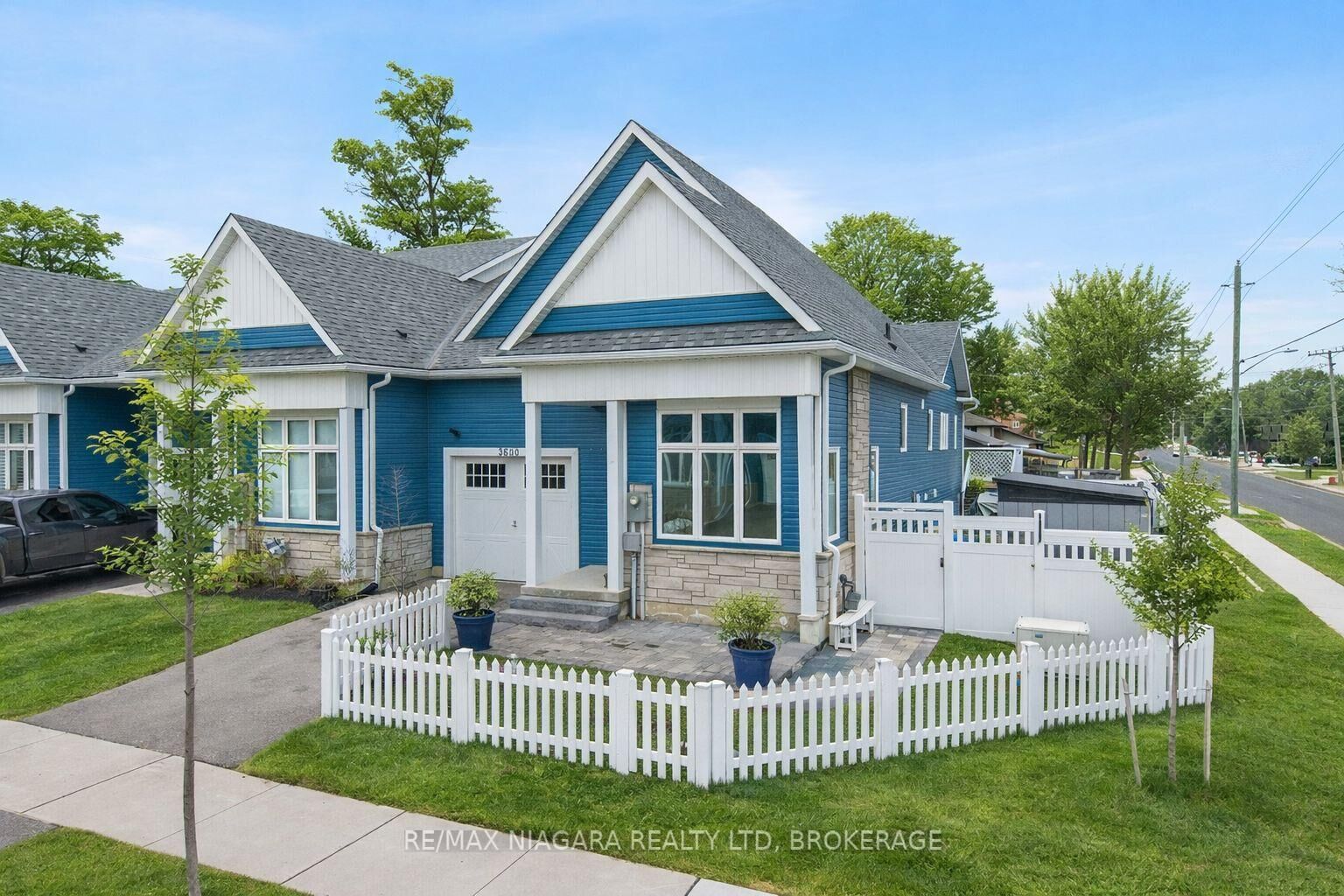 Property Photo: 3600 Hibbard Street ON L0S 1N0