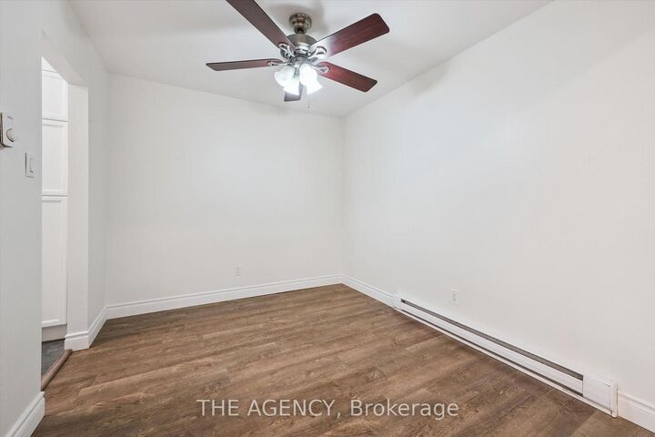 Property Photo: 410 Scottsdale Drive ON N1G 2Z8