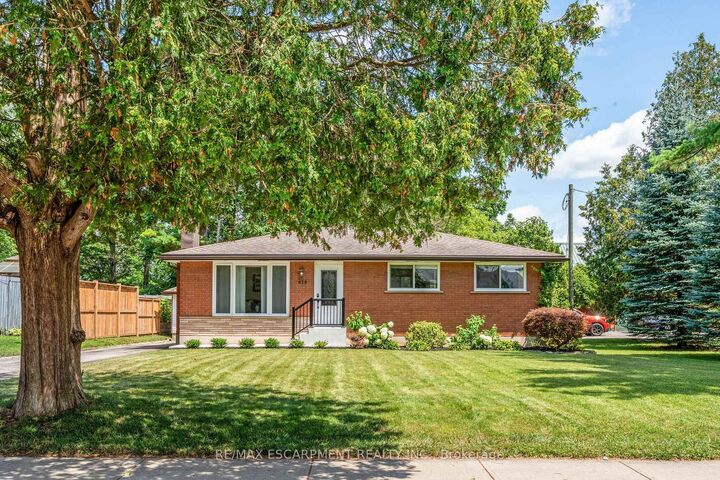 Property Photo:  618 St. Andrew Street  ON N0A 1N0 