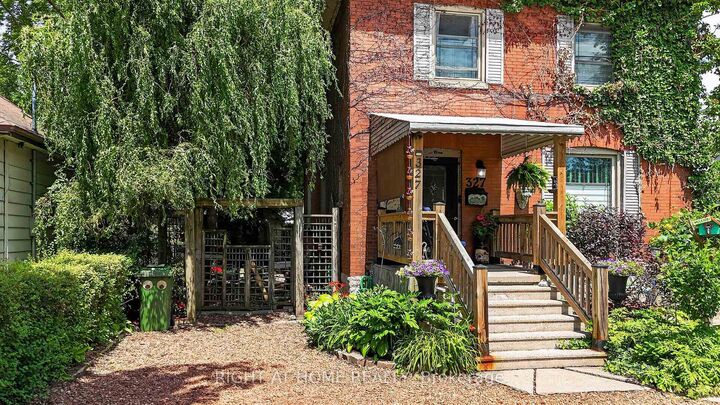 Property Photo: 327 Wellington Street ON N5R 2T2