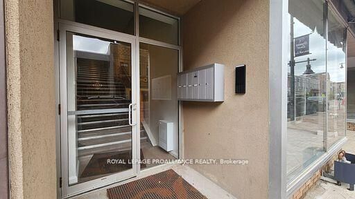 Property Photo:  261 Front Street 4  ON K8N 2Z6 