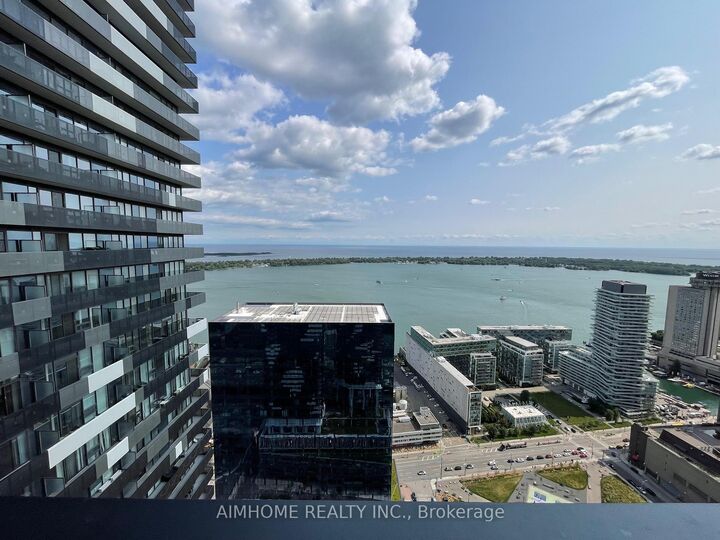 Property Photo:  55 Cooper Street 5309  ON M5E 0G1 