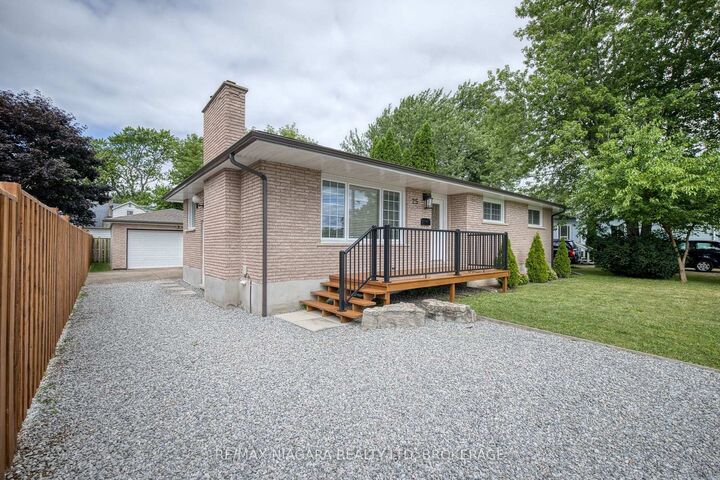Property Photo: 25 Rice Road ON L3C 2V4