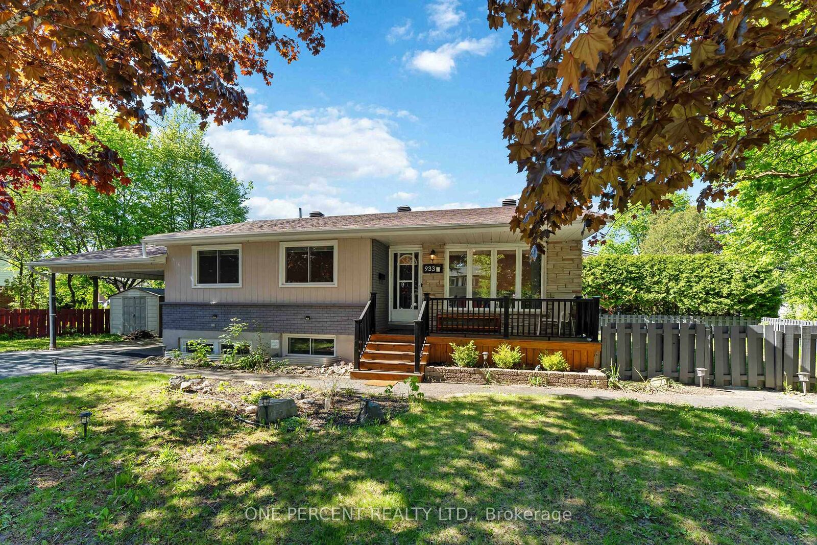 Property Photo: 933 Kincaid Court Unit A And Unit B ON K1V 6N7