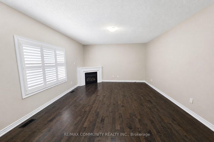 Property Photo:  1423 Lormel Gate Avenue  ON L0L 1W0 
