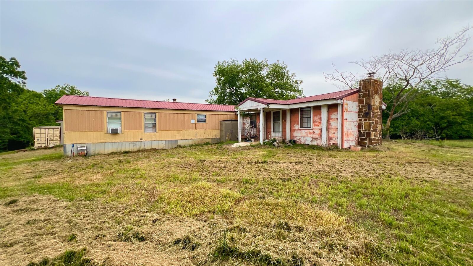 Property Photo: 11324 E 64 Highway OK 74470