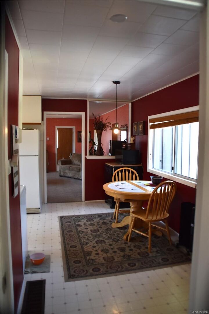 Property Photo: 46 Pinder Ave BC V0N 3P0