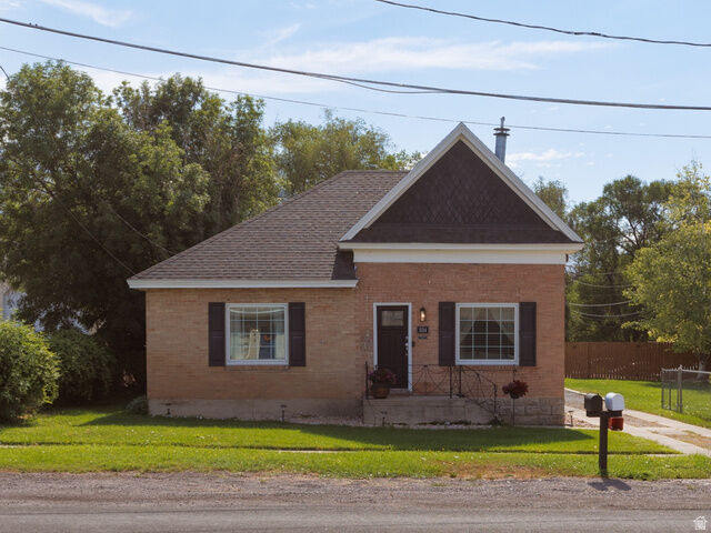 Property Photo: 334 N 300 E UT 84003