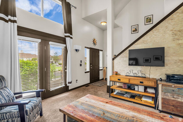 Property Photo: 816 N Shepard Creek Pkwy E UT 84025