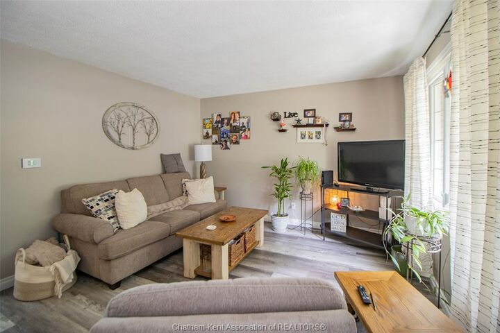 Property Photo: 19 Kirkcaldy Place ON N7L 4H7